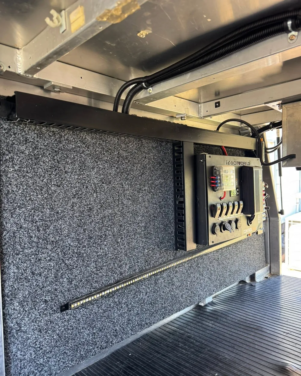 Finished canopy wall