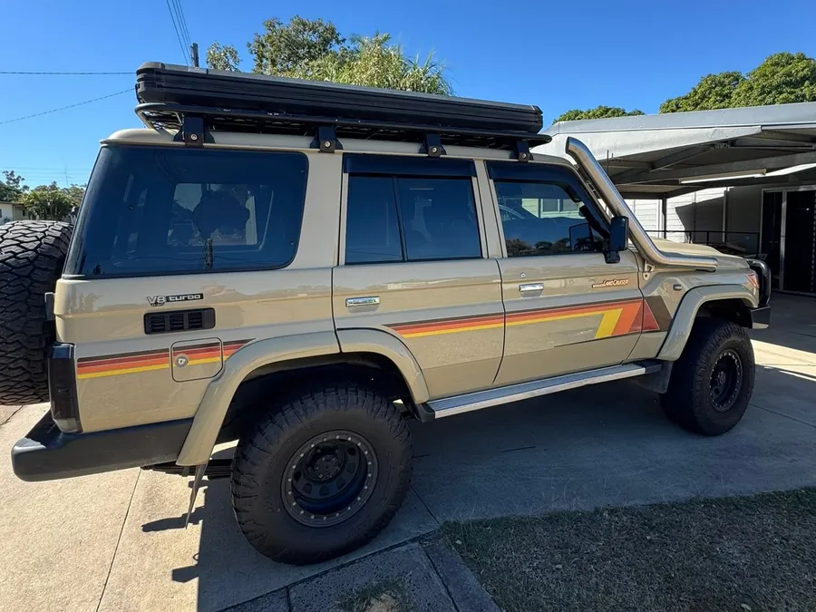 Troopy Head Unit and Reverse Camera
