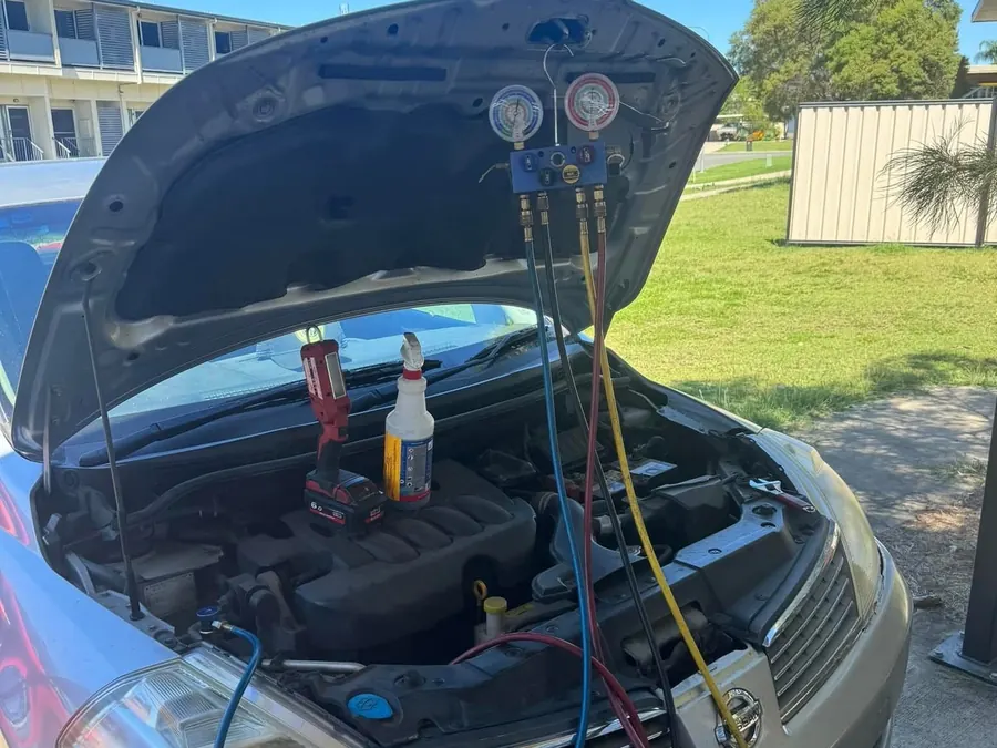 LandCruiser A/C controls